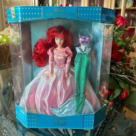 Disney's (Exclusive) Classic Doll Collection - Ariel doll - Picture 1 of 3